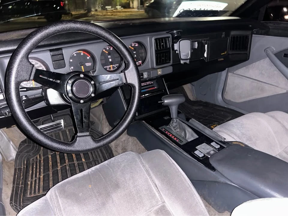 1988 Pontiac Firebird Trans Am 3rd Gen - Image 5 of 9