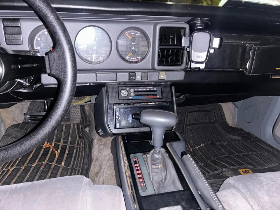 1988 Pontiac Firebird Trans Am 3rd Gen - Image 7 of 9