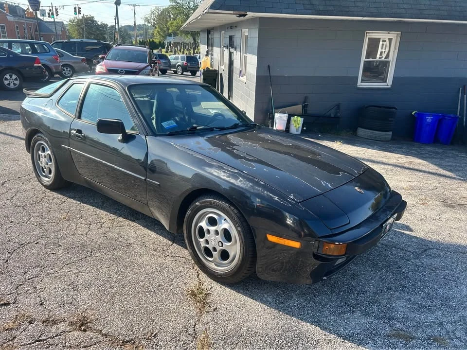 1988 Porsche 944 - Image 3 of 11