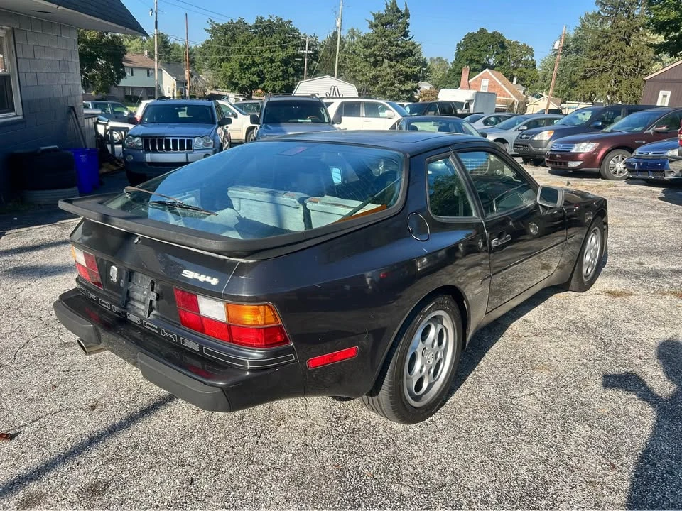 1988 Porsche 944 - Image 5 of 11