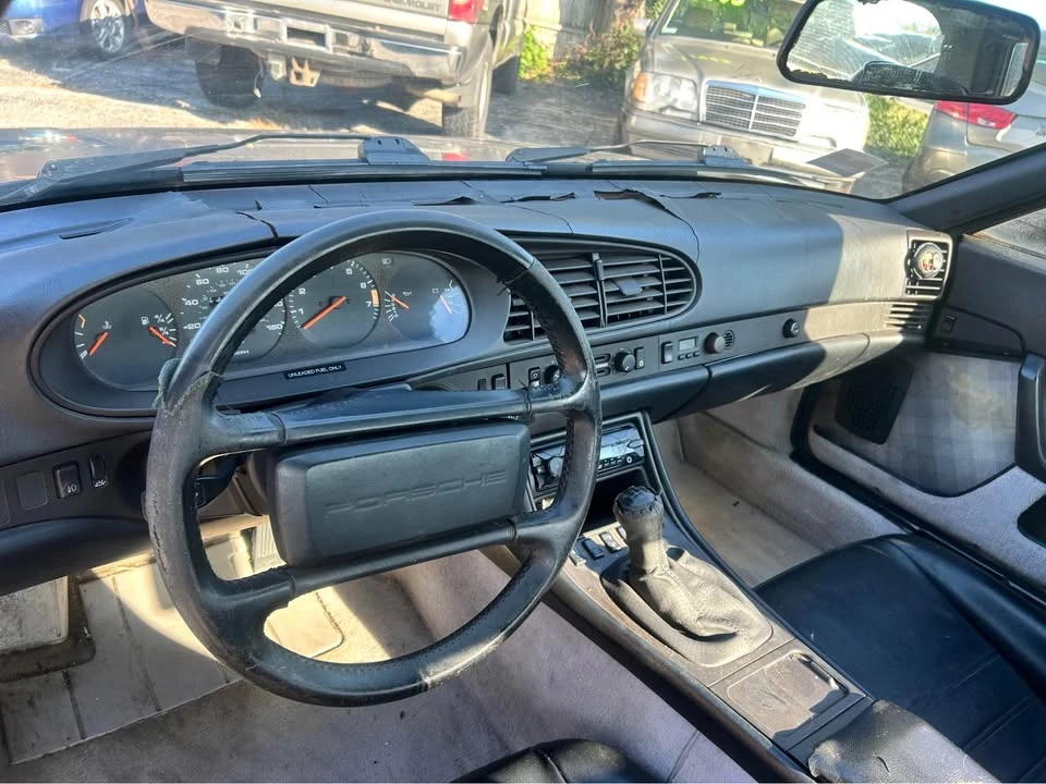 1988 Porsche 944 - Image 10 of 11