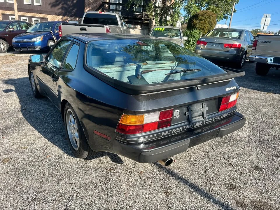 1988 Porsche 944 - Image 7 of 11