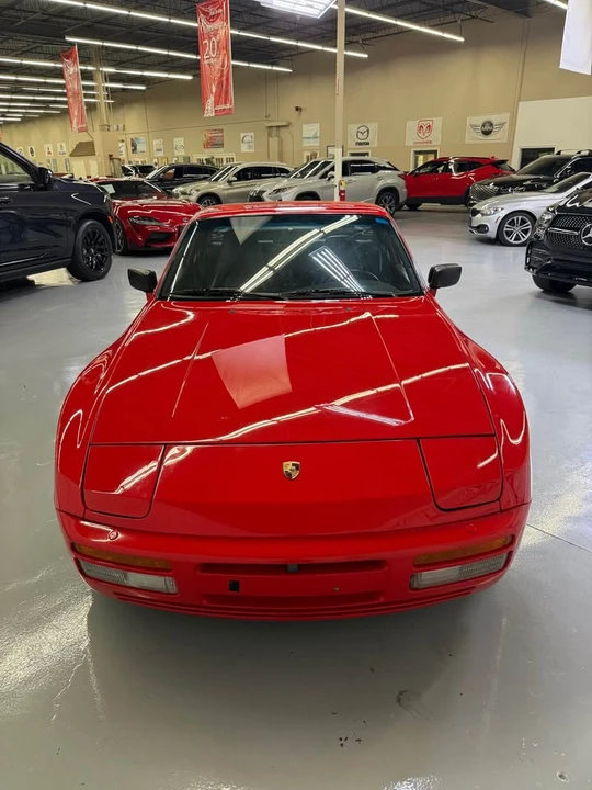 1988 Porsche 944 - Image 2 of 10