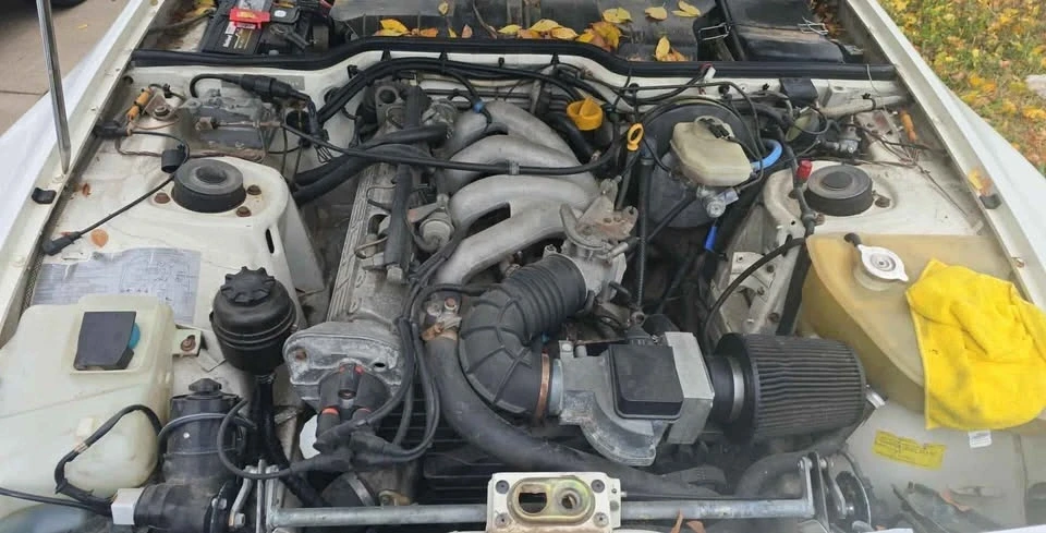 1988 Porsche 944 - Image 9 of 10