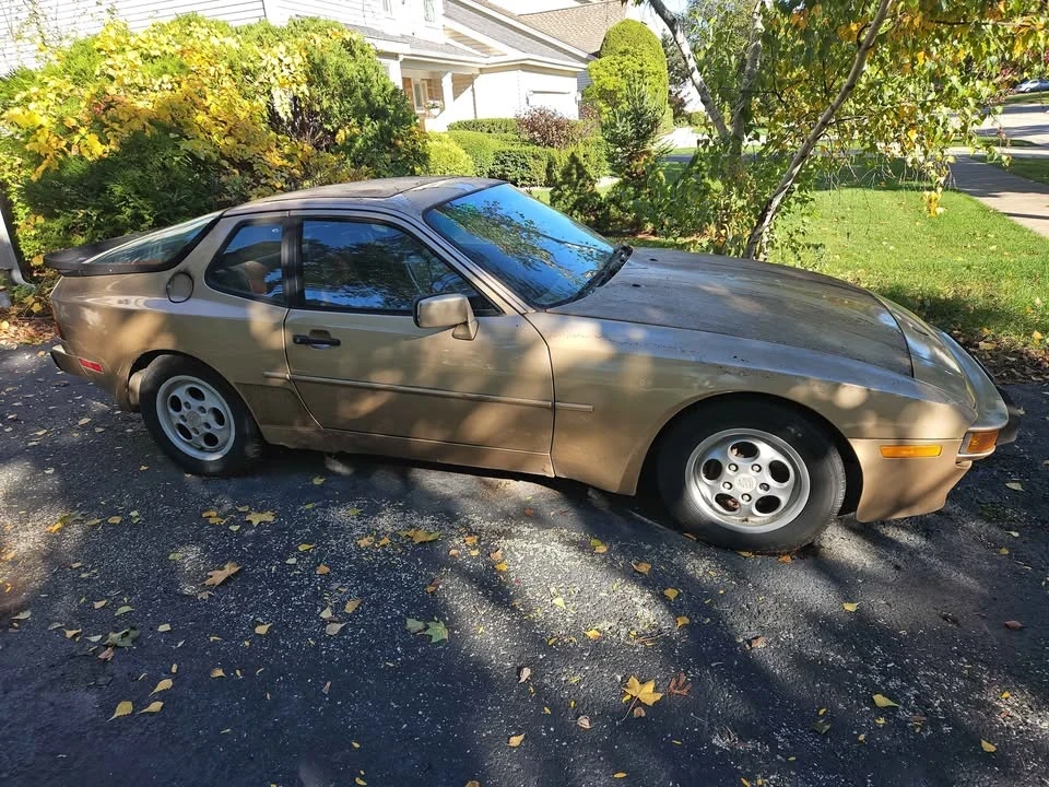 1988 Porsche 944 - Image 2 of 5