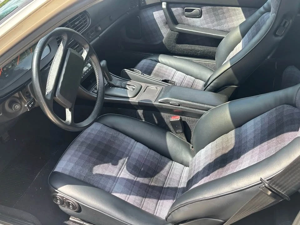 1988 Porsche 944 - Image 7 of 12
