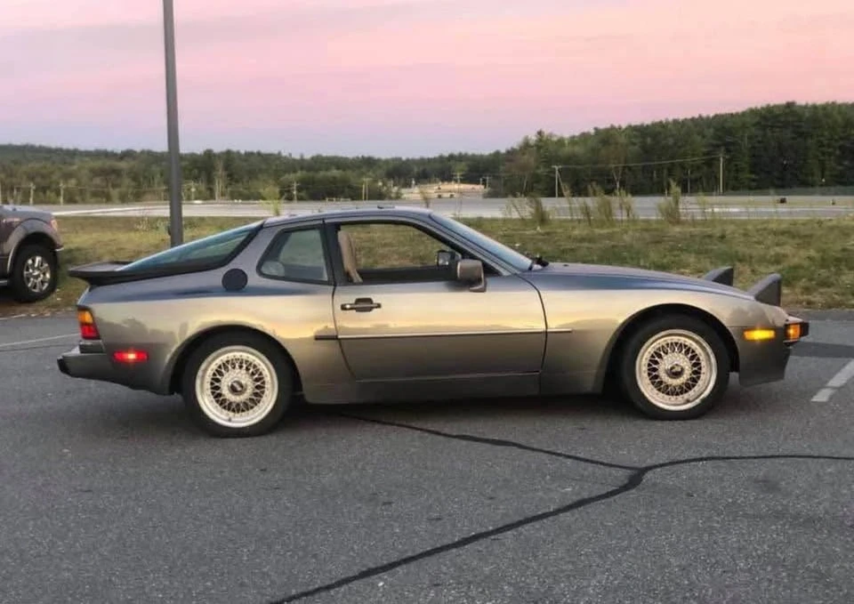 1988 Porsche 944 - Image 8 of 17