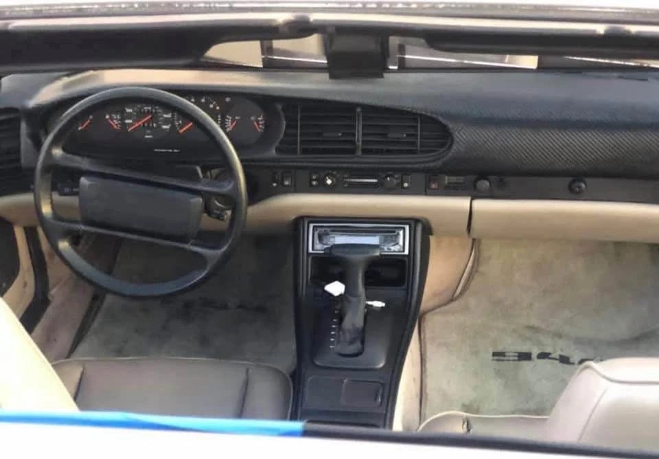 1988 Porsche 944 - Image 11 of 17