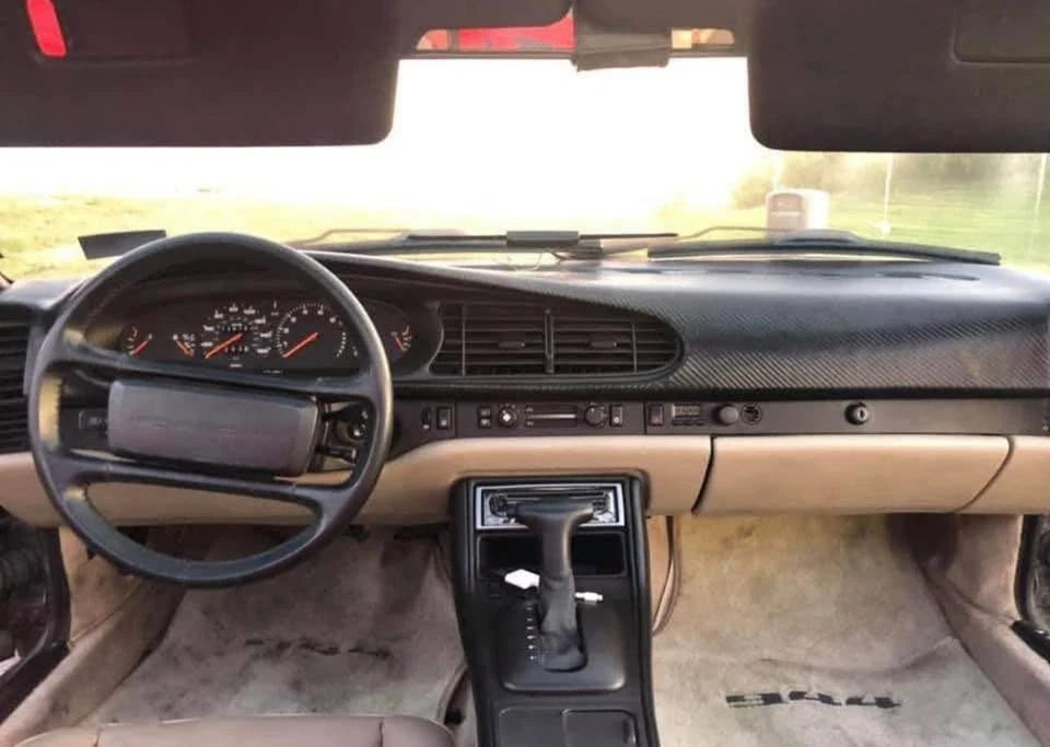 1988 Porsche 944 - Image 14 of 17