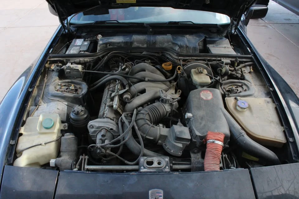 1988 Porsche 944 - Image 5 of 5
