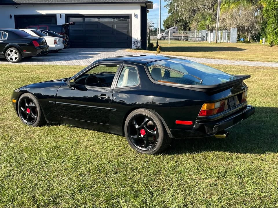 1988 Porsche 944 - Image 6 of 18