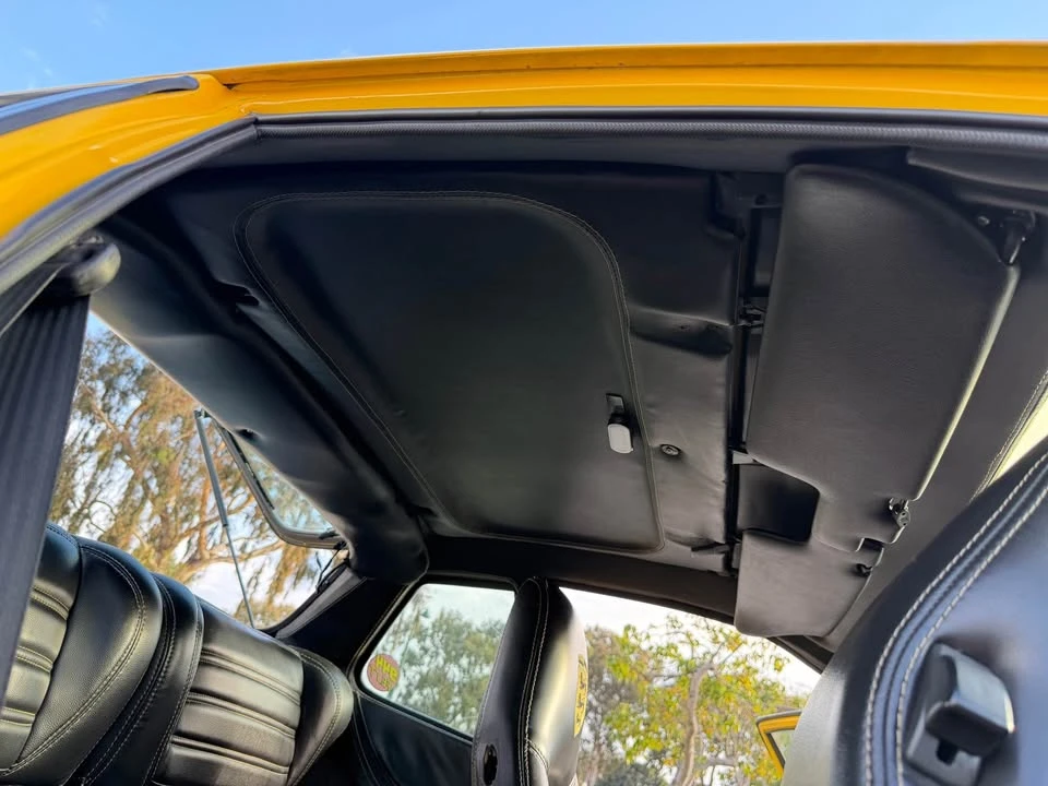 1988 Porsche 944 - Image 14 of 19