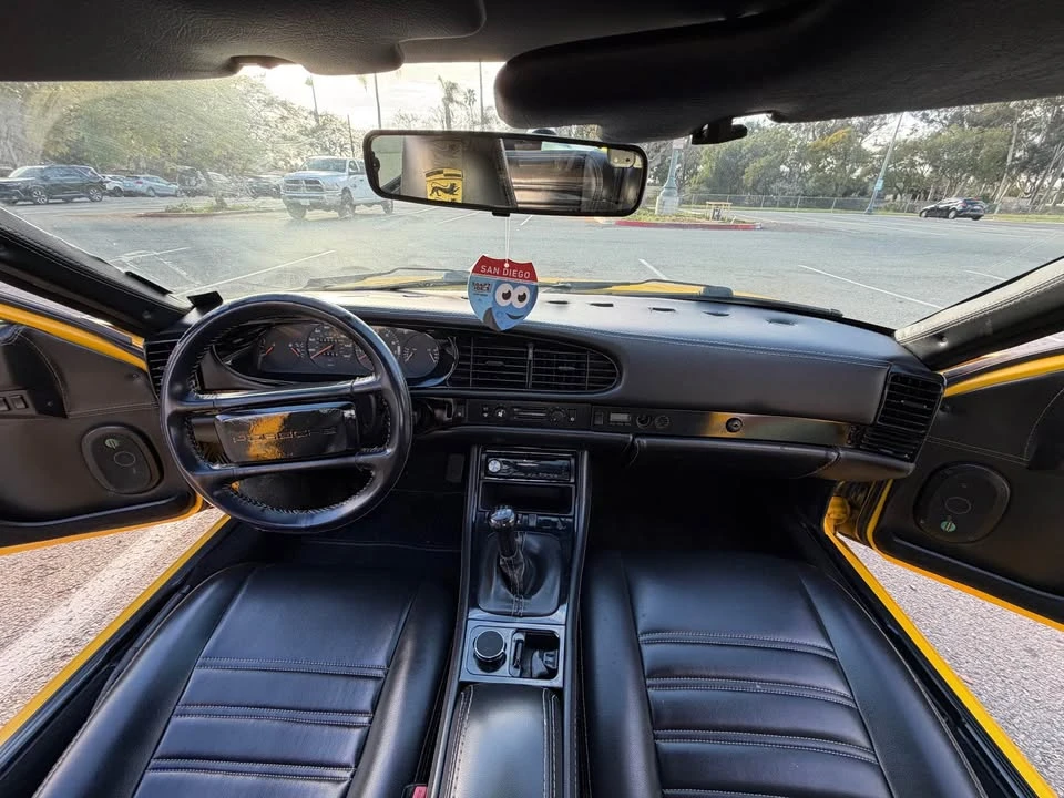 1988 Porsche 944 - Image 11 of 19