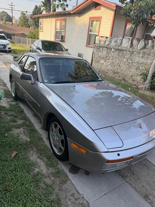 1988 Porsche 944 - Image 8 of 11