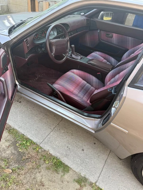 1988 Porsche 944 - Image 9 of 11