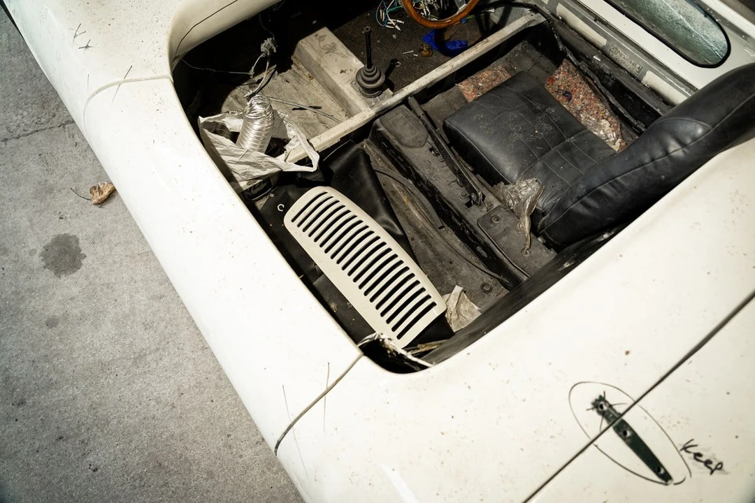 1988 Porsche 550 - Image 23 of 30