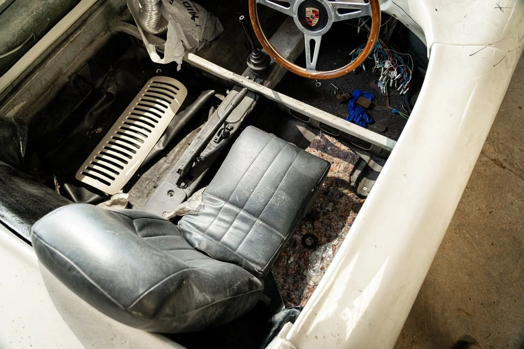 1988 Porsche 550 - Image 22 of 30