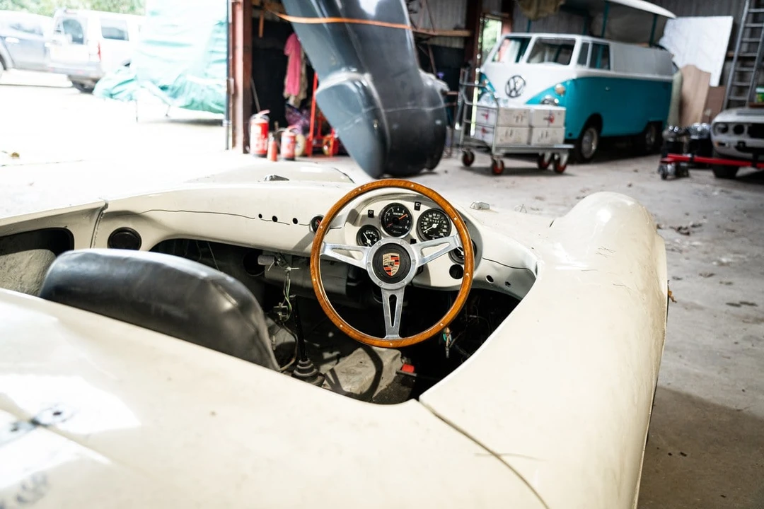1988 Porsche 550 - Image 14 of 30