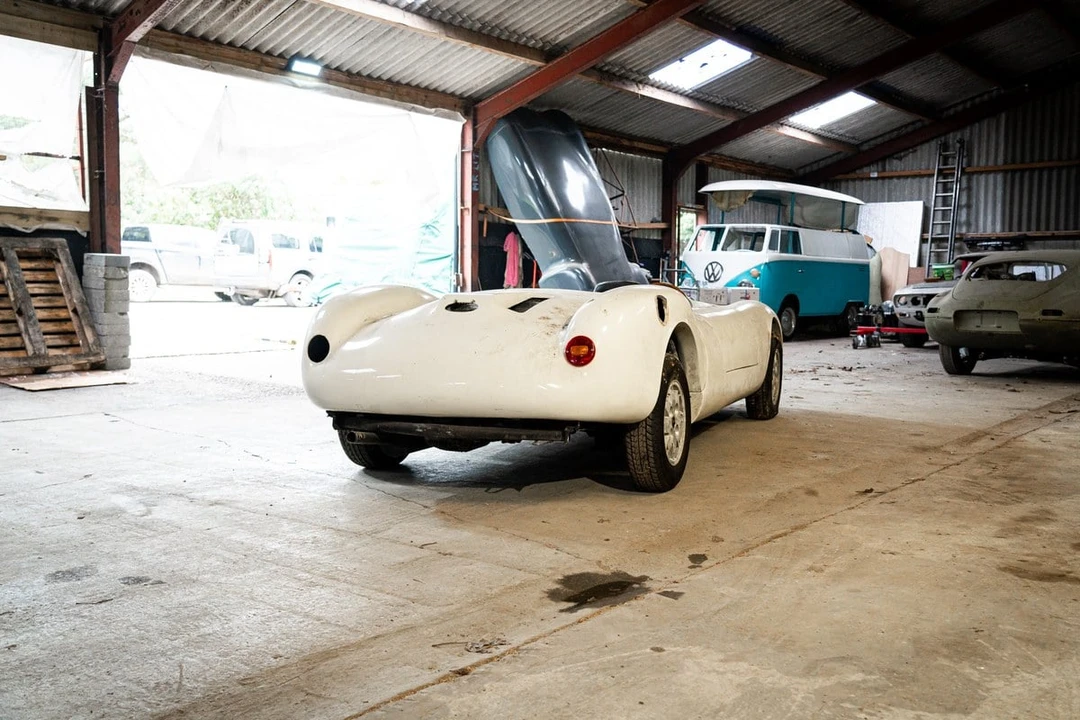 1988 Porsche 550 - Image 7 of 30