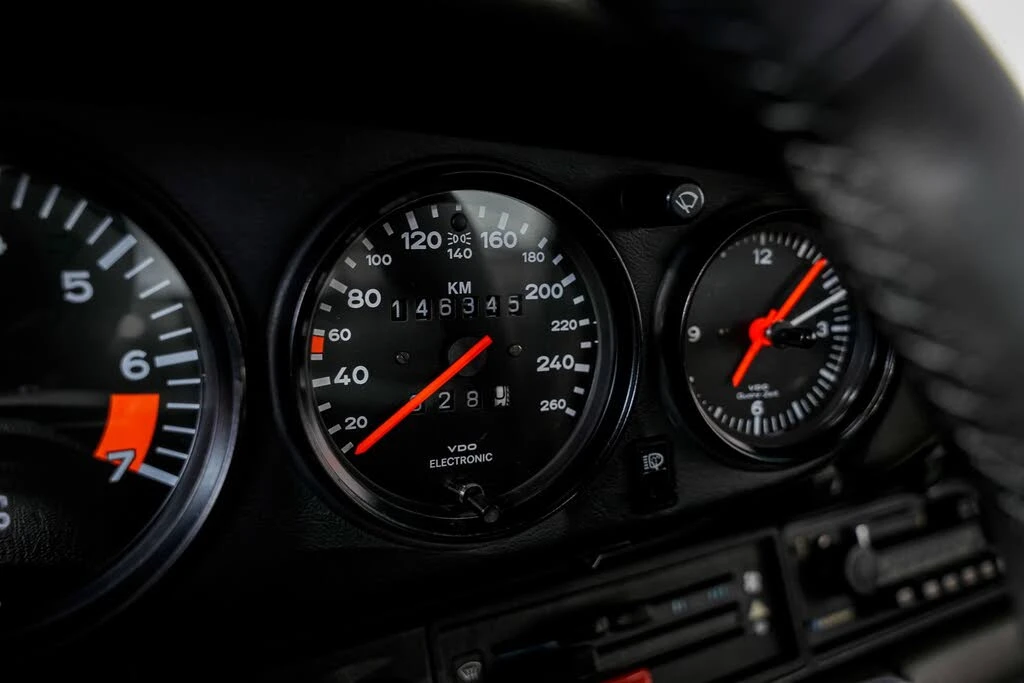 1988 Porsche 911 Carrera 3.2 - Image 13 of 31