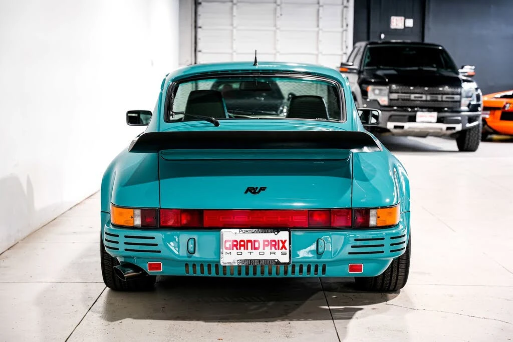 1988 Porsche 911 Carrera 3.2 - Image 4 of 31