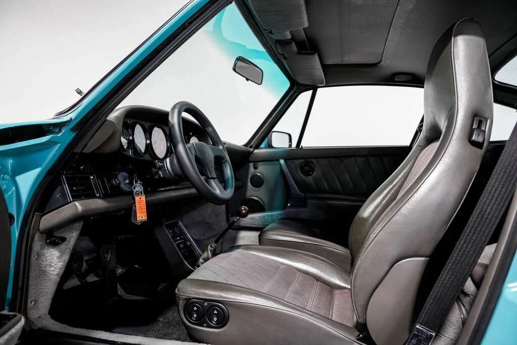 1988 Porsche 911 Carrera 3.2 - Image 23 of 31
