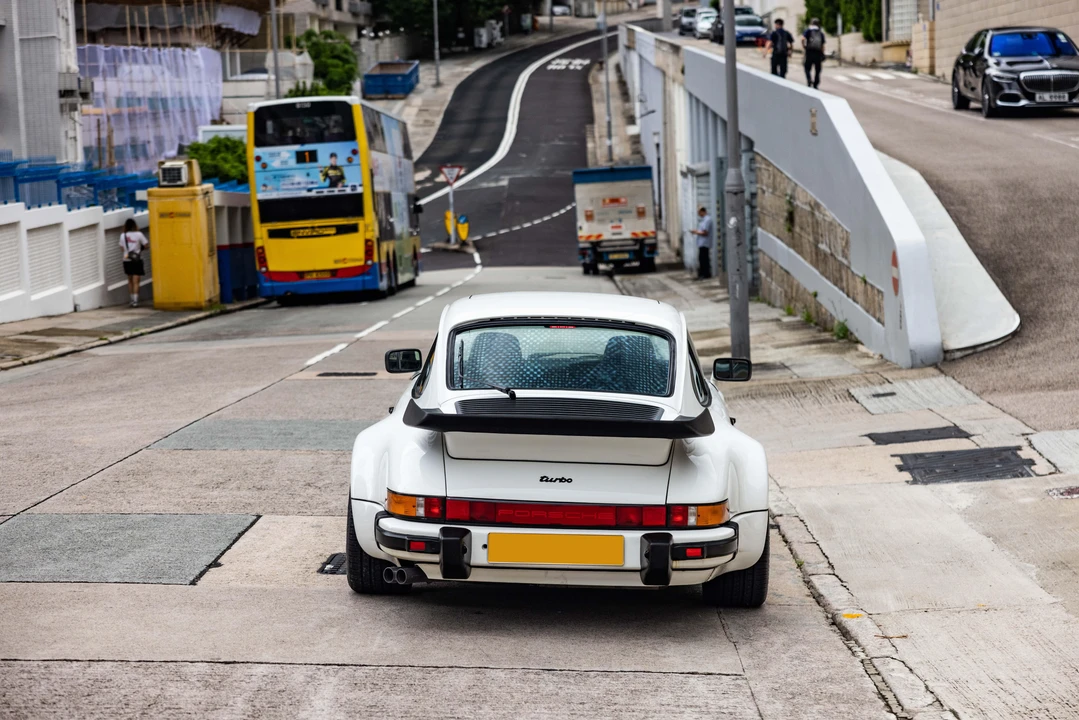 1988 Porsche 930 Turbo - Image 6 of 31