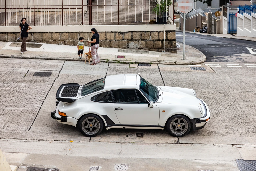 1988 Porsche 930 Turbo - Image 8 of 31