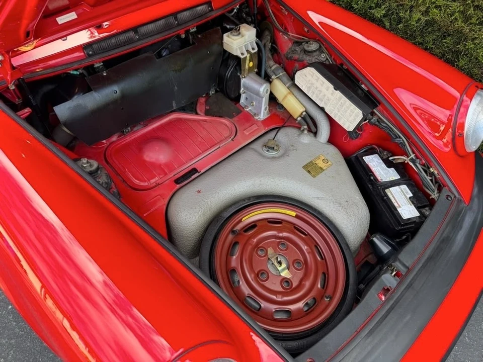 1988 Porsche 911 Carrera 3.2 - Image 15 of 23