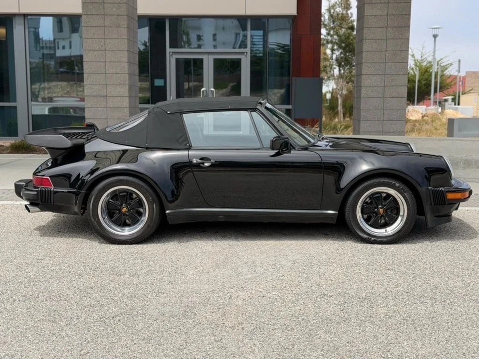 1988 Porsche 911 Carrera 3.2 - Image 10 of 23