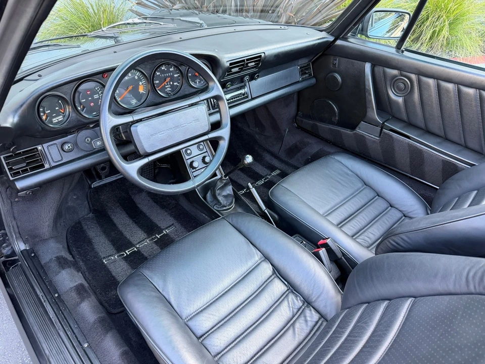 1988 Porsche 911 Carrera 3.2 - Image 6 of 29