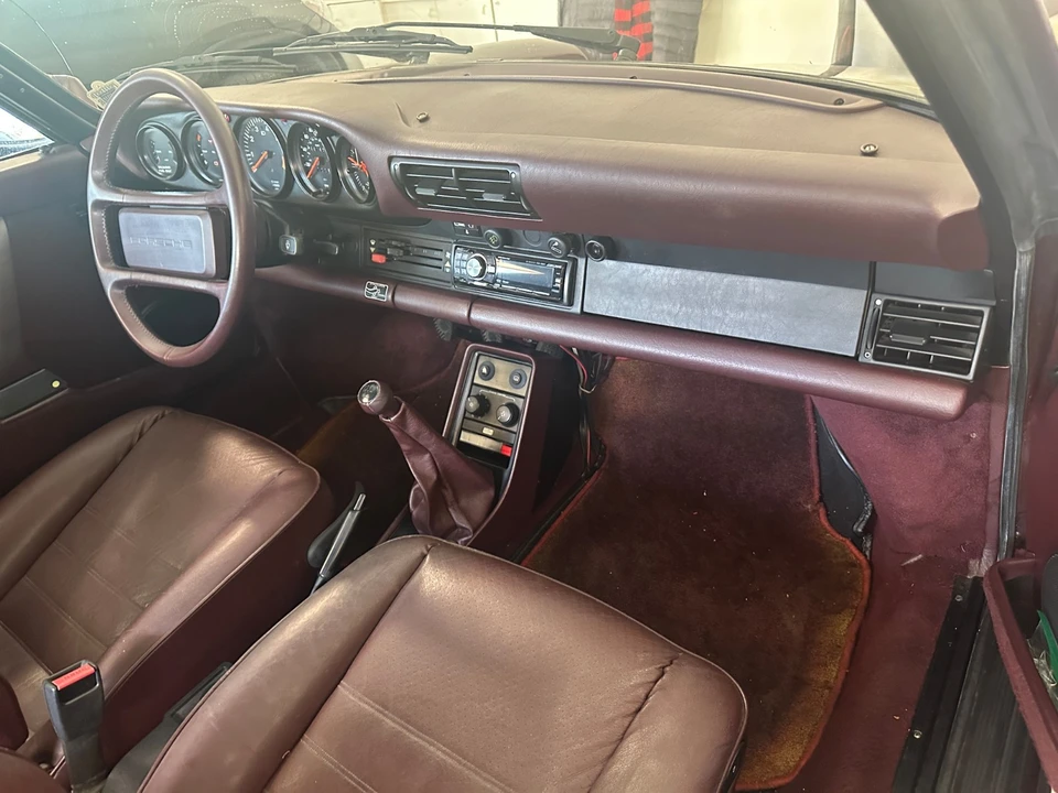 1988 Porsche 911 Carrera 3.2 - Image 25 of 26