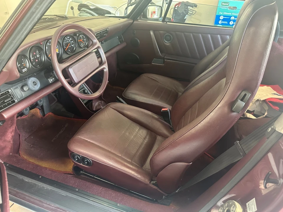 1988 Porsche 911 Carrera 3.2 - Image 22 of 26