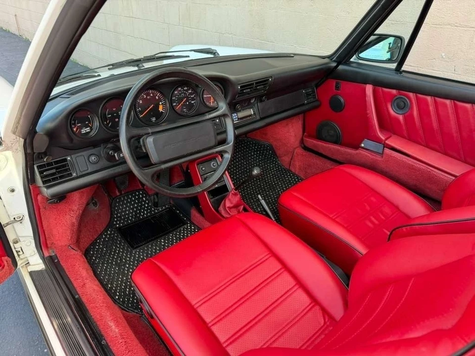 1988 Porsche 911 Carrera 3.2 - Image 11 of 24