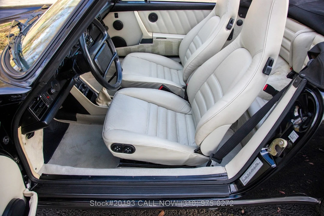 1988 Porsche 911 Carrera 3.2 - Image 26 of 31