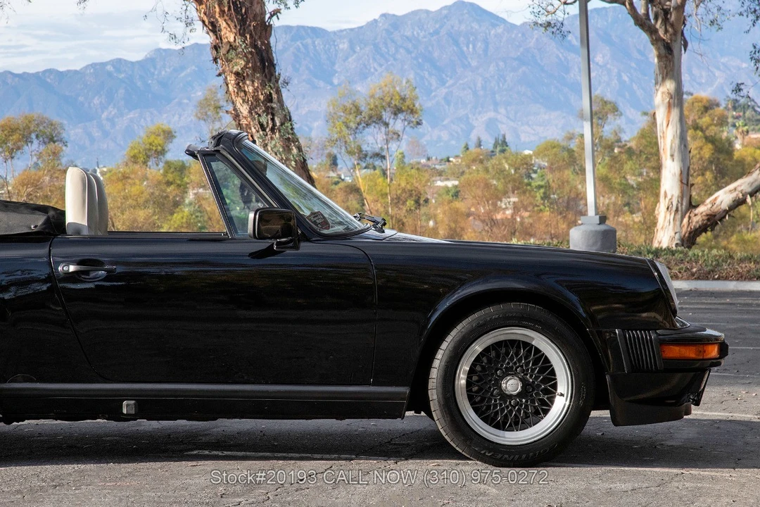 1988 Porsche 911 Carrera 3.2 - Image 20 of 31