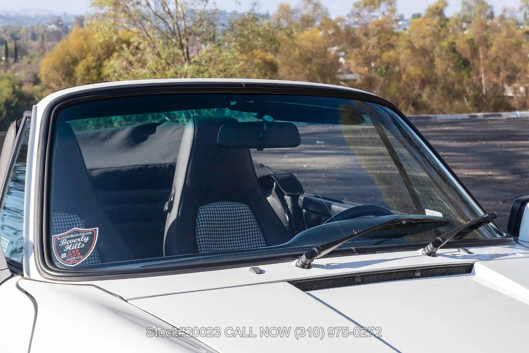 1988 Porsche 911 Carrera 3.2 - Image 19 of 31