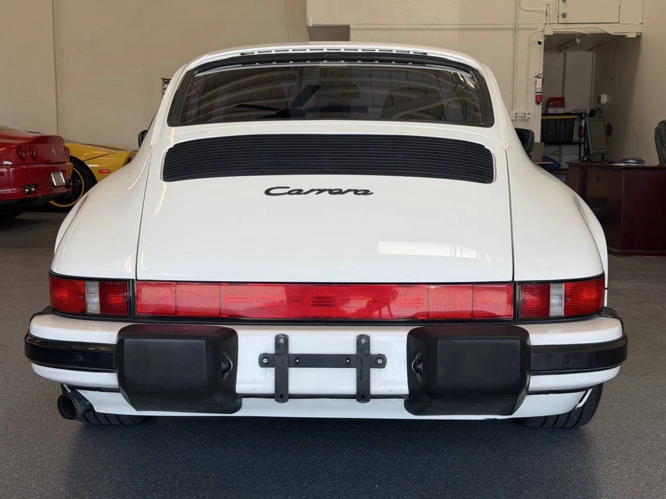 1988 Porsche 911 Carrera 3.2 - Image 13 of 31
