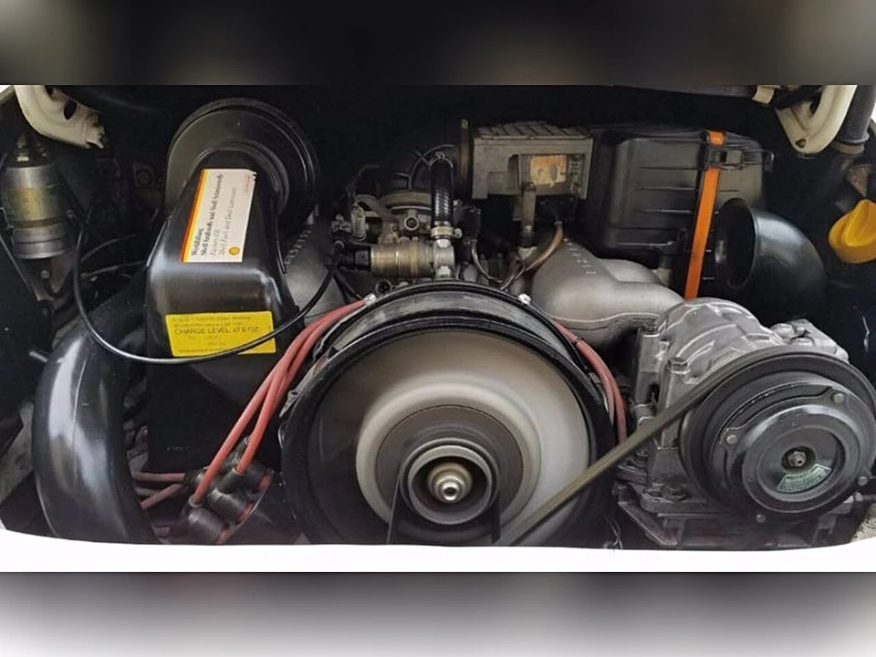 1988 Porsche 911 Carrera 3.2 - Image 6 of 11