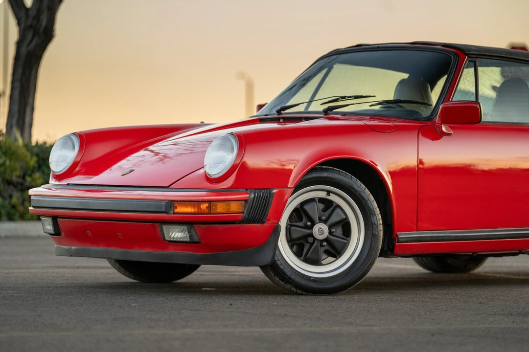 1988 Porsche 993 Carrera - Image 8 of 21