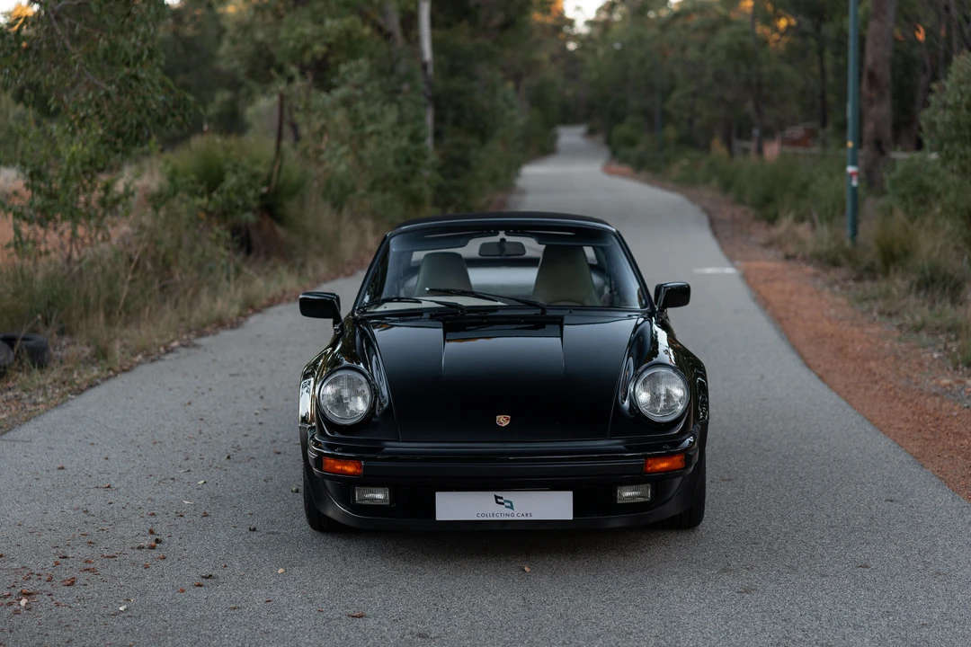 1988 Porsche 911 Carrera 3.2 - Image 10 of 31