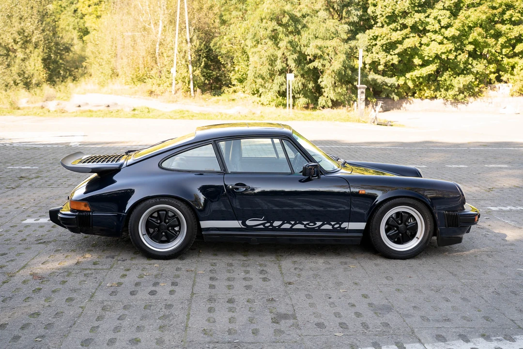 1988 Porsche 911 Carrera 3.2 - Image 15 of 31