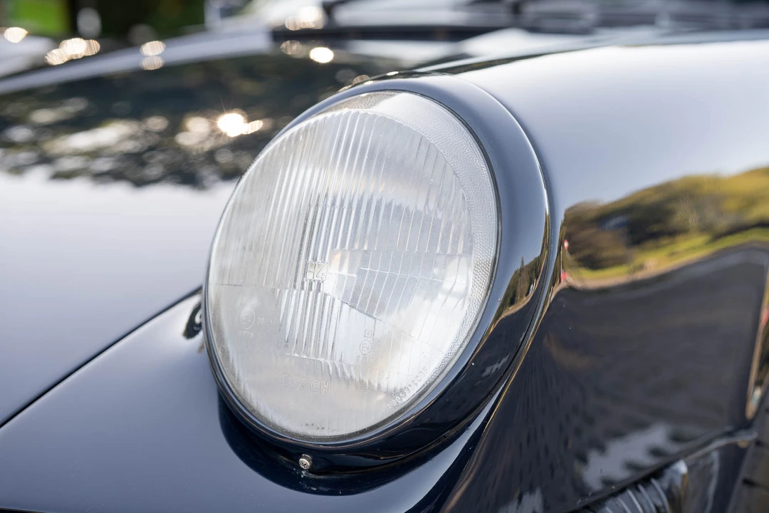 1988 Porsche 911 Carrera 3.2 - Image 25 of 31