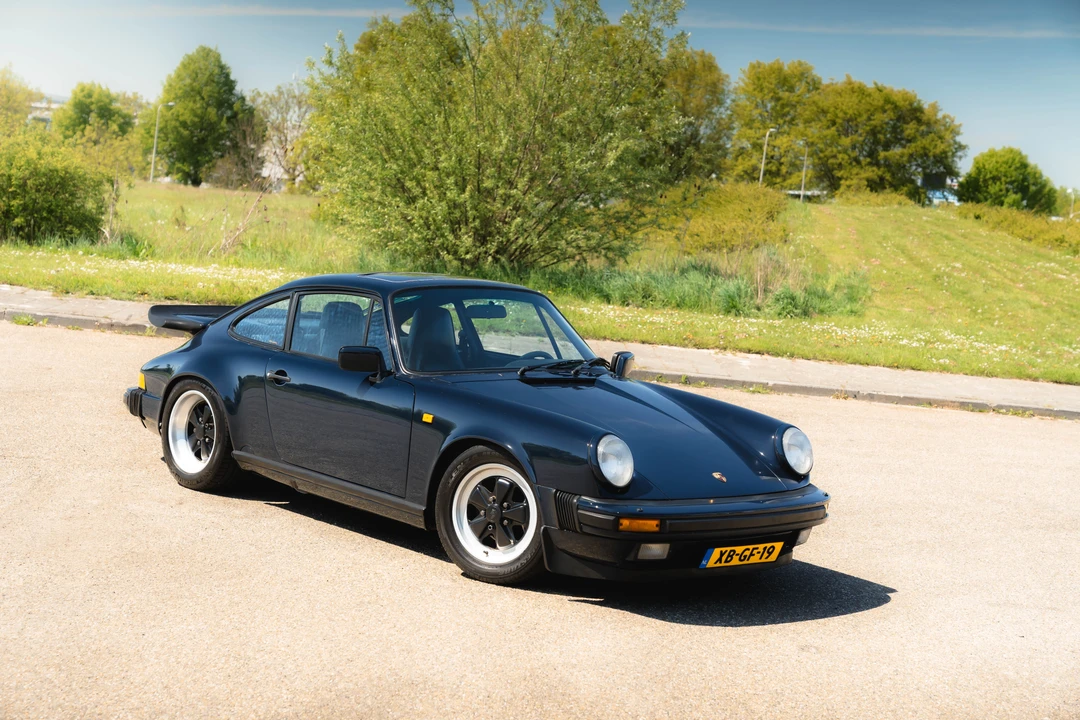 1988 Porsche 911 Carrera 3.2 - Image 12 of 31