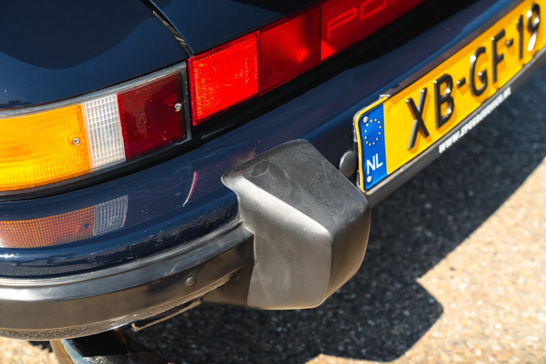 1988 Porsche 911 Carrera 3.2 - Image 23 of 31