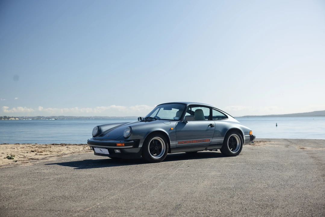 1988 Porsche 911 Carrera 3.2 - Image 2 of 31