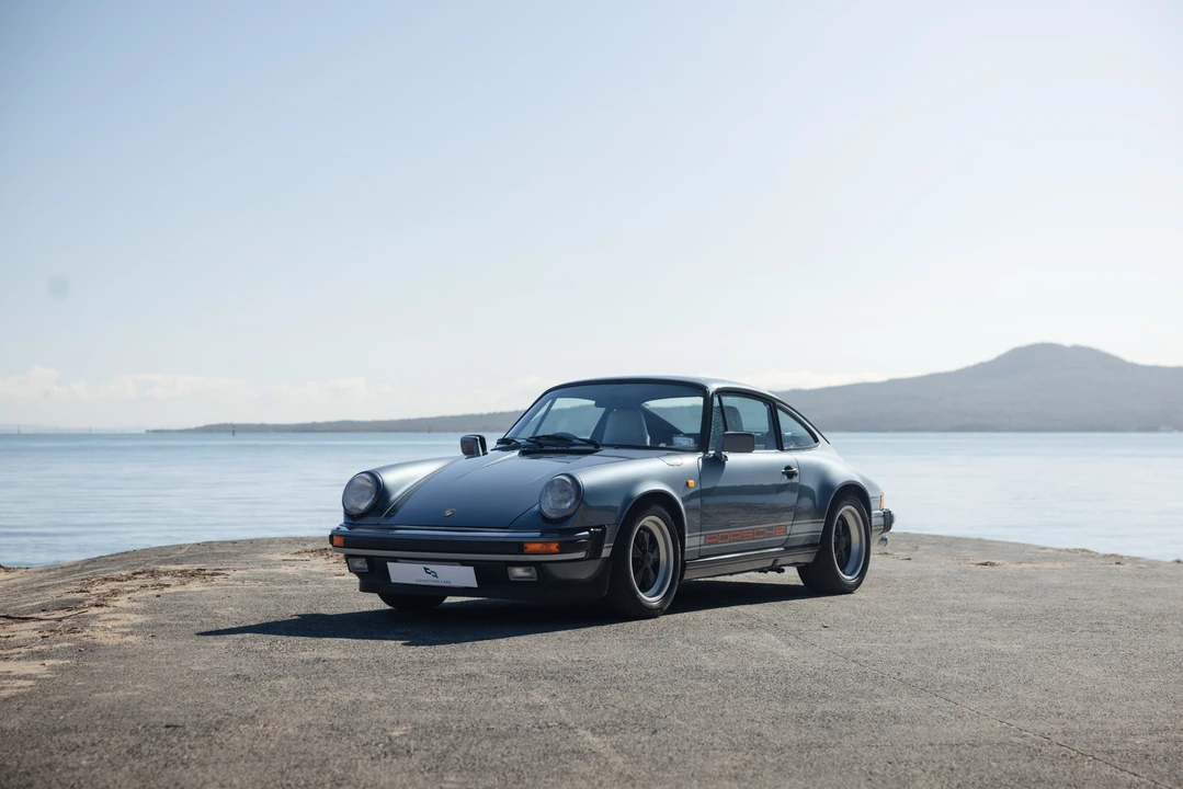 1988 Porsche 911 Carrera 3.2 - Image 11 of 31