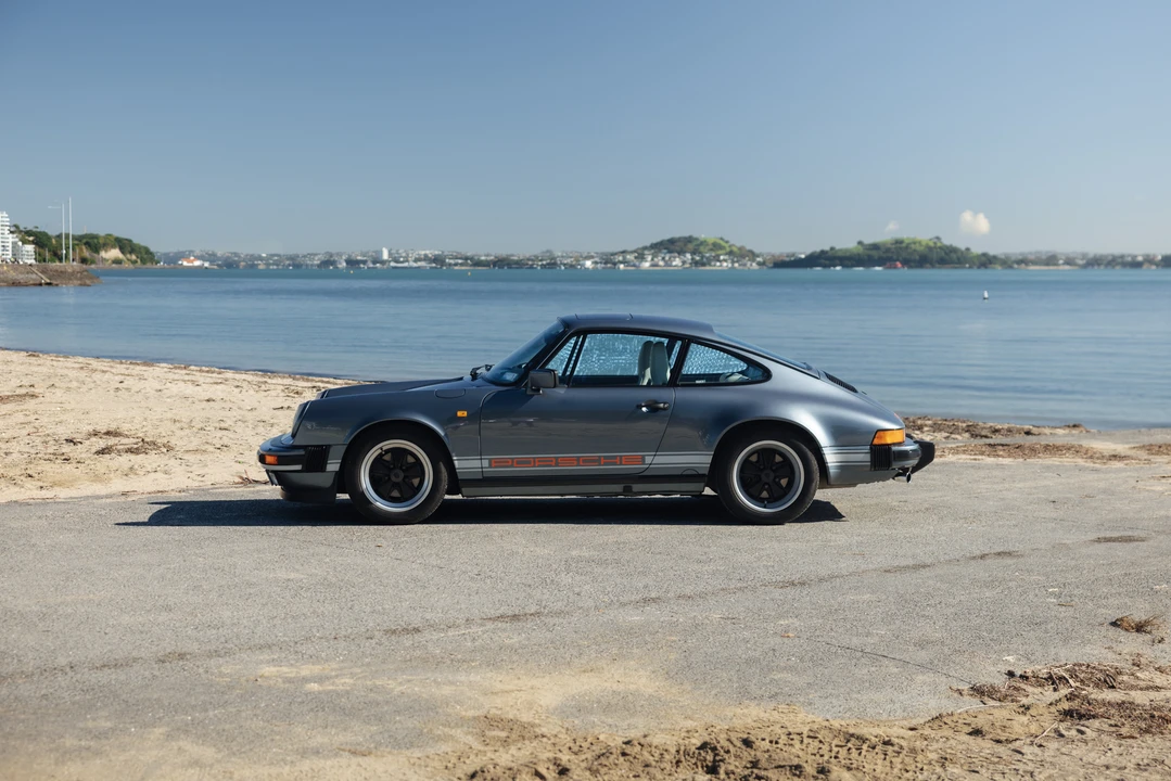 1988 Porsche 911 Carrera 3.2 - Image 8 of 31
