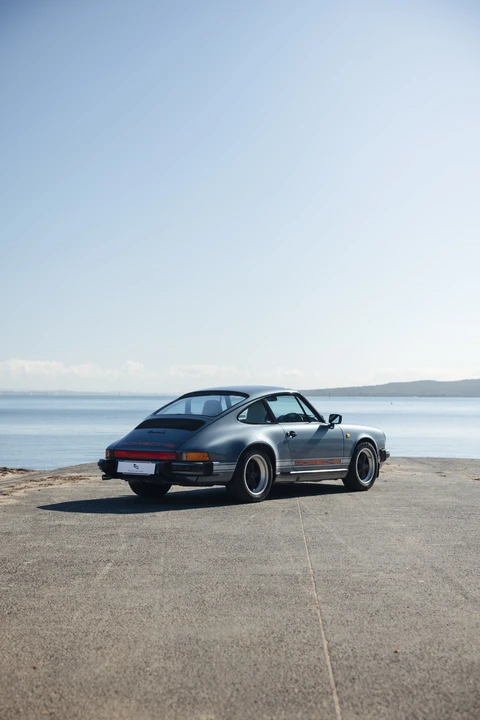 1988 Porsche 911 Carrera 3.2 - Image 16 of 31
