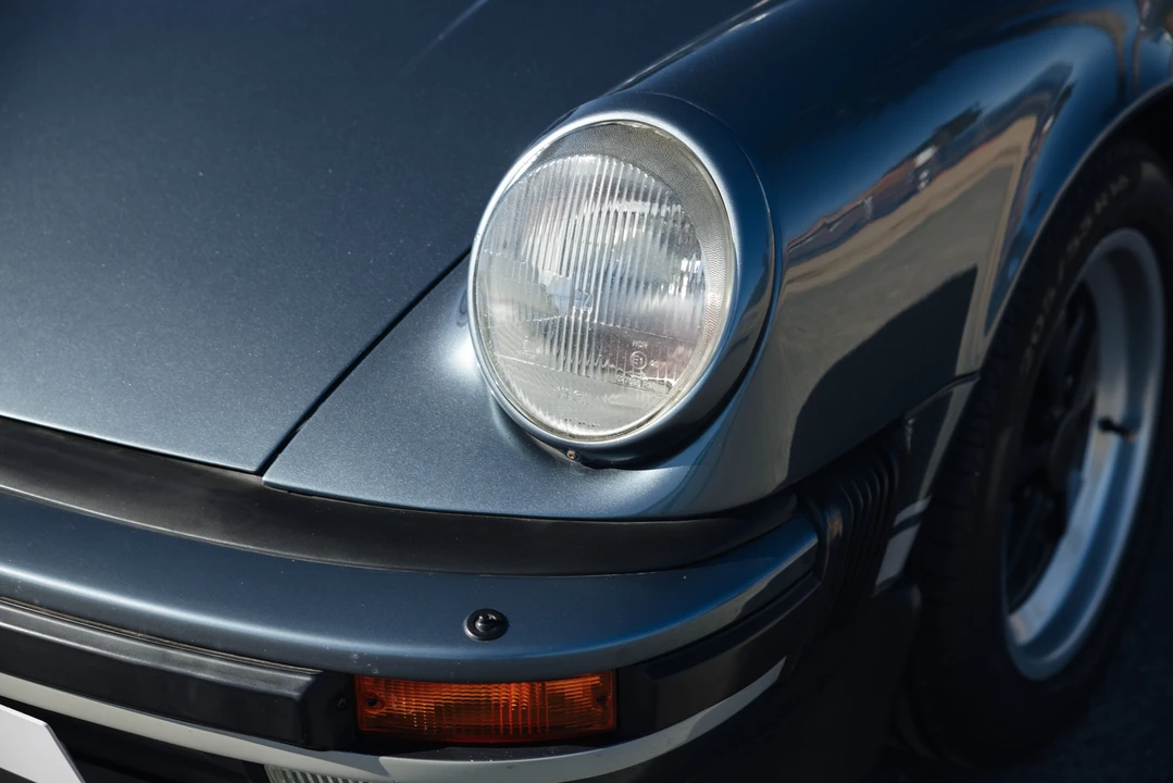 1988 Porsche 911 Carrera 3.2 - Image 21 of 31